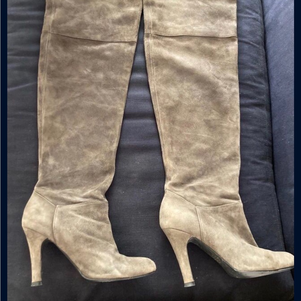 Brown Heeled Boots with Suede Finish
